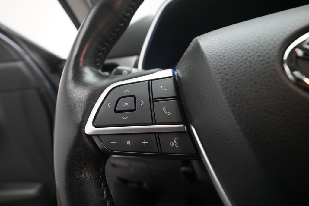 2023 Toyota Highlander Limited - Photo 18