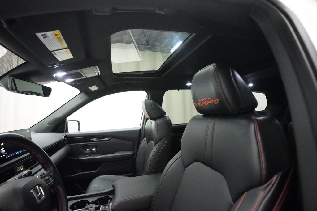 2025 Honda Pilot TrailSport - Photo 32