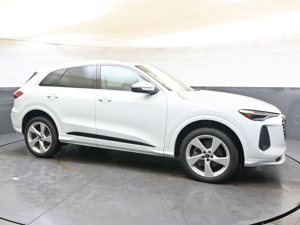 2025 Audi New Q5 Premium Plus - Photo 7