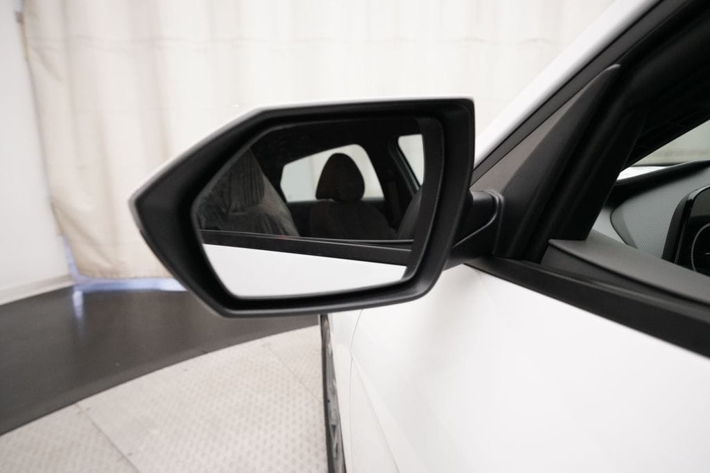 2024 Hyundai Elantra SEL - Photo 24