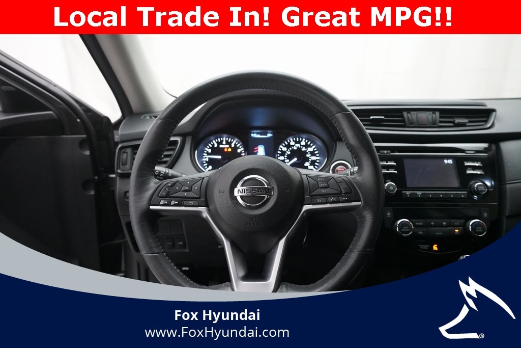 Used 2017 Nissan Rogue SV SUV