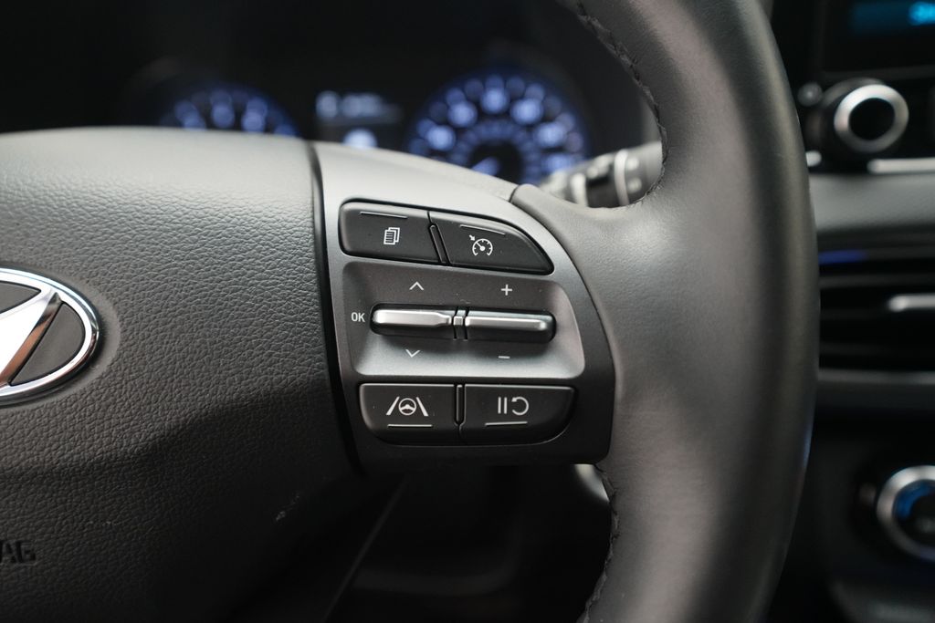 2023 Hyundai Kona SEL - Photo 18