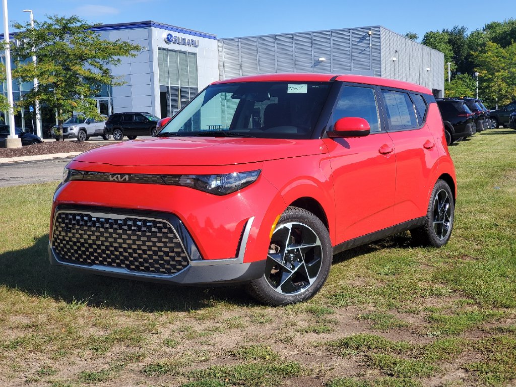 Used 2023 Kia Soul EX Hatchback