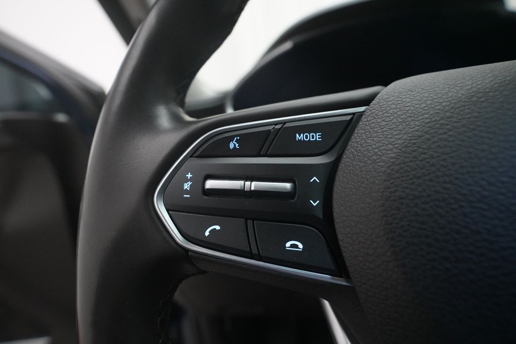 2020 Hyundai Santa Fe Limited - Photo 18