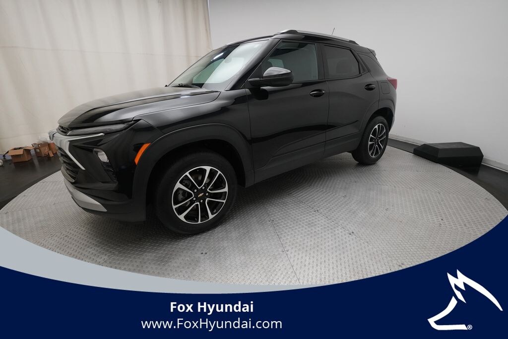 Used 2025 Chevrolet Trailblazer LT SUV