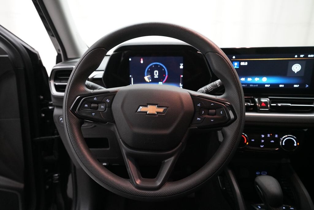 Used 2025 Chevrolet Trailblazer LT SUV