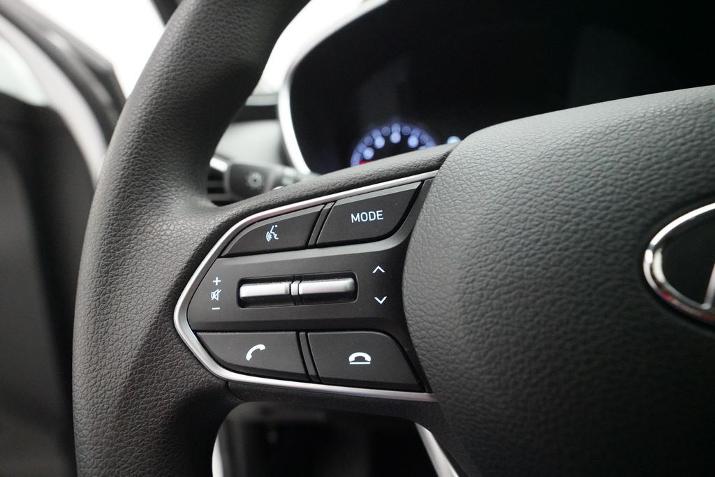 2023 Hyundai Santa Fe SE - Photo 17