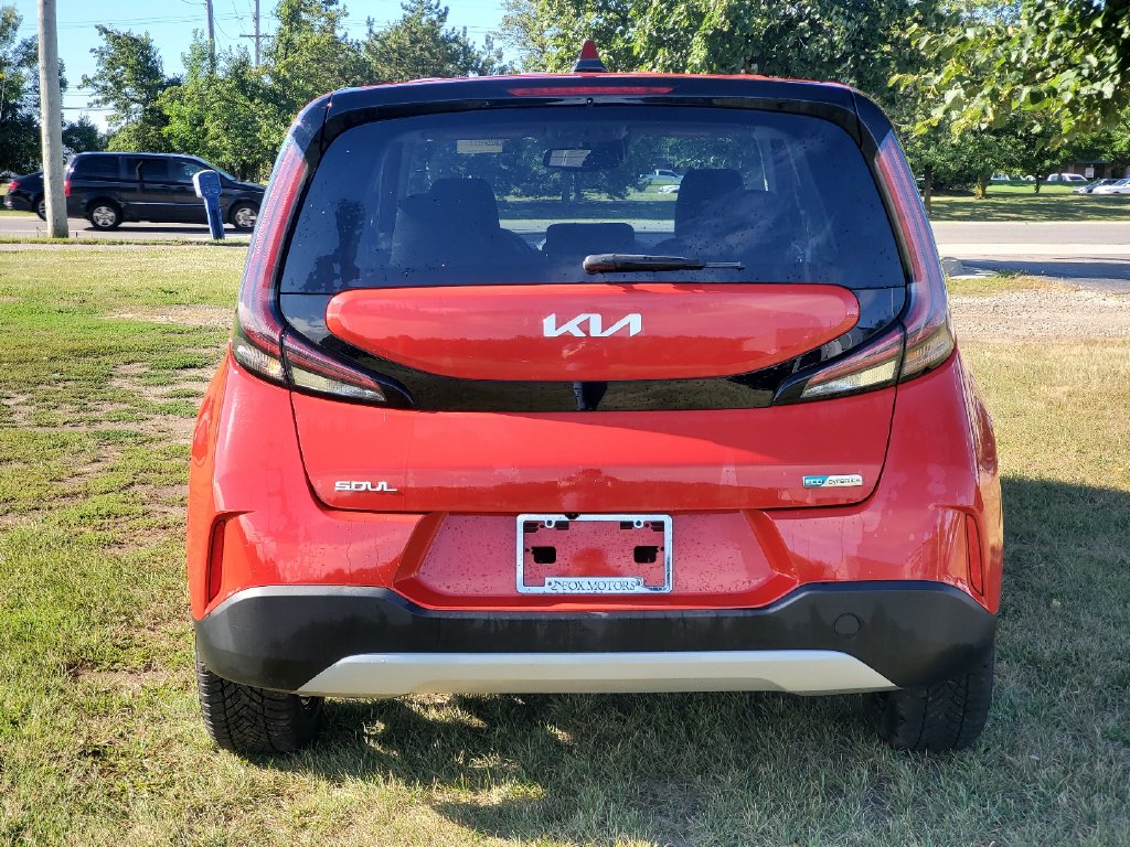 Used 2023 Kia Soul EX Hatchback