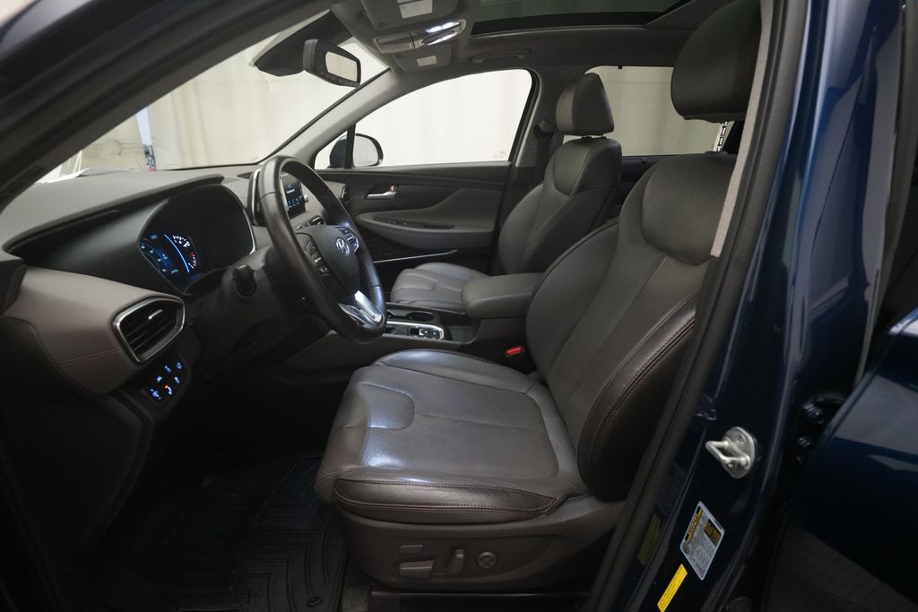 2020 Hyundai Santa Fe Limited - Photo 7