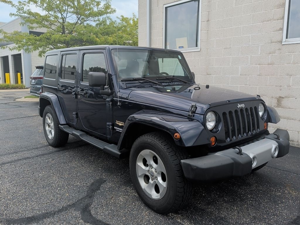 Used 2013 Jeep Wrangler Unlimited Sahara SUV