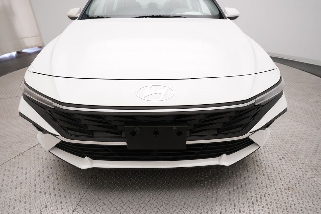 2024 Hyundai Elantra SEL - Photo 21