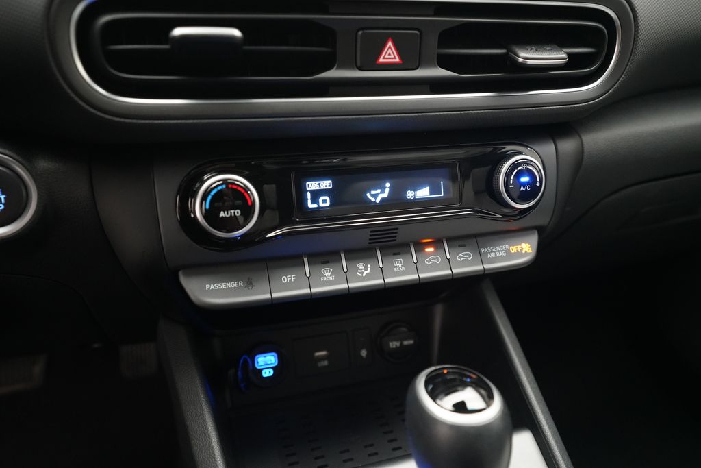 2023 Hyundai Kona SEL - Photo 20
