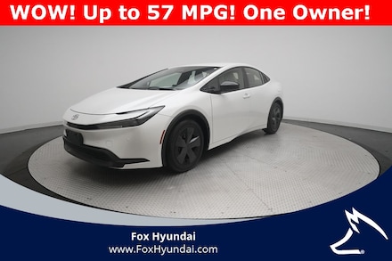 2024 Toyota Prius LE Hatchback 2024 Toyota Prius LE Hatchback