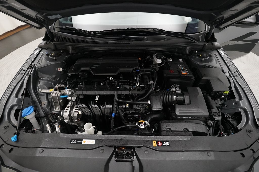 Certified 2025 Hyundai Elantra SEL Sport Sedan