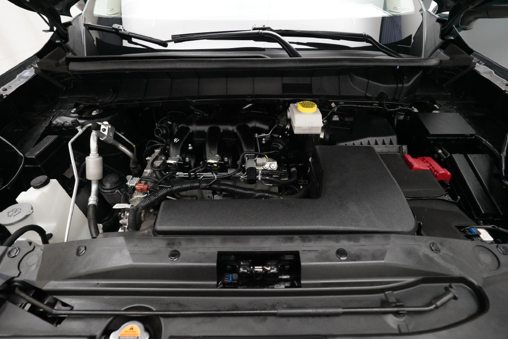 Used 2025 Nissan Pathfinder Platinum SUV