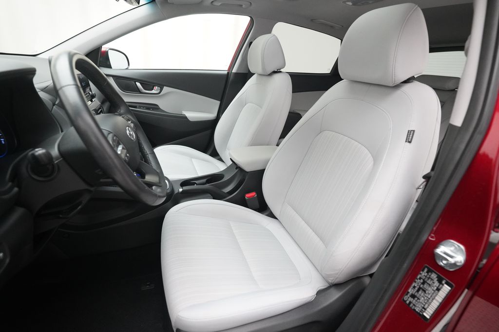 2023 Hyundai Kona SEL - Photo 7