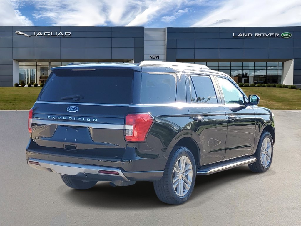 Used 2022 Ford Expedition XLT SUV