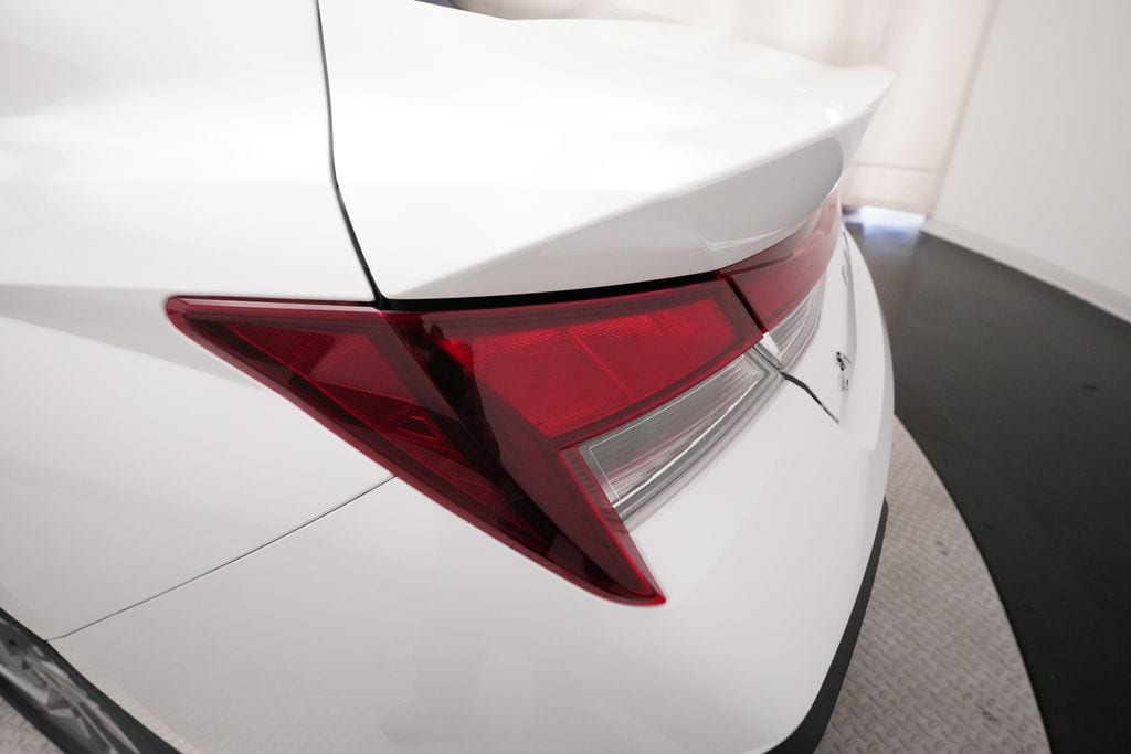 2024 Hyundai Elantra SEL - Photo 31
