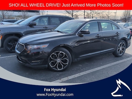 2017 Ford Taurus SHO Sedan