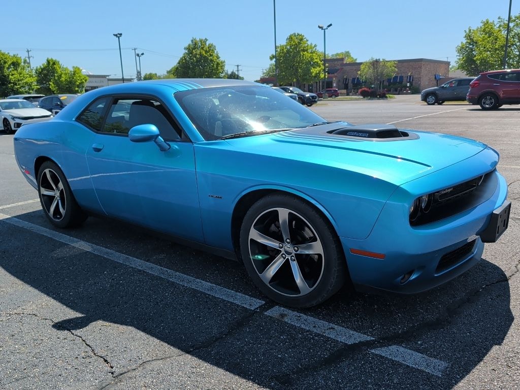 Used 2015 Dodge Challenger SXT Coupe