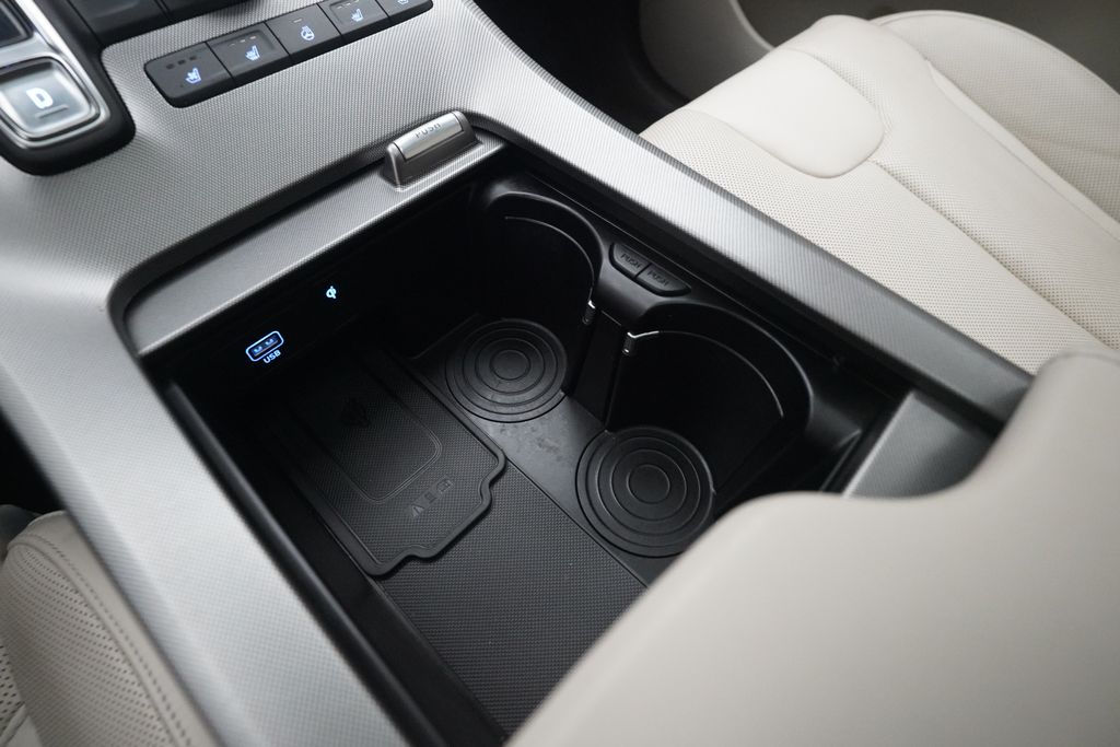 2020 Hyundai Palisade Limited - Photo 18