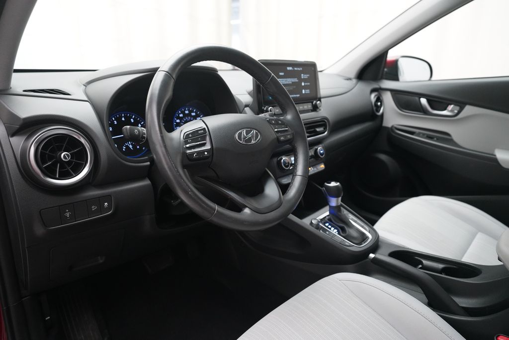 2023 Hyundai Kona SEL - Photo 8