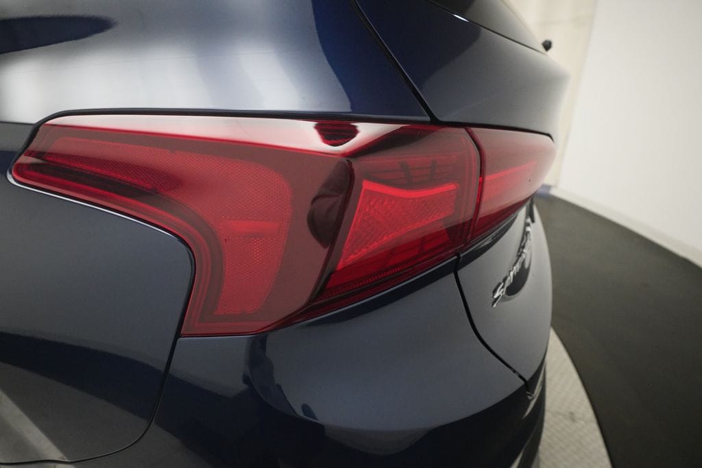 2020 Hyundai Santa Fe Limited - Photo 33