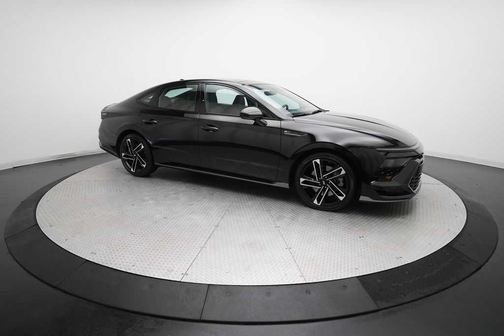 2025 Hyundai Sonata N Line - Photo 35