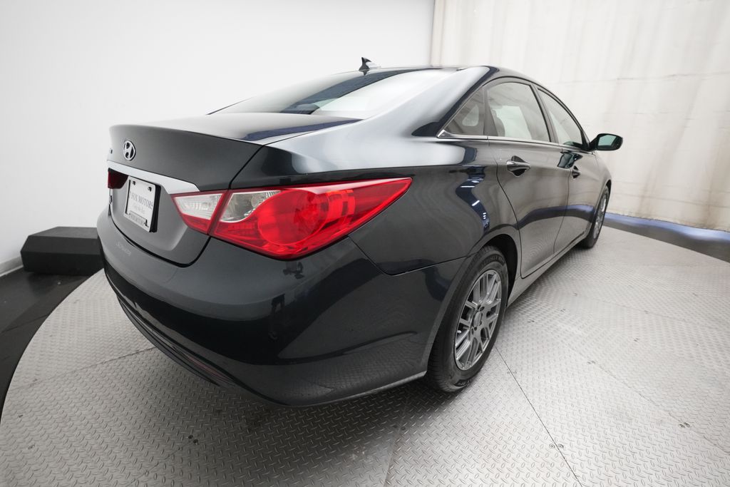 2012 Hyundai Sonata GLS - Photo 13