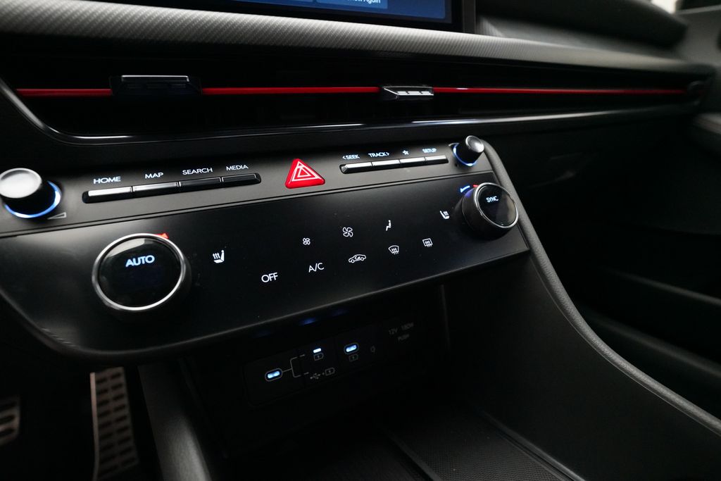 2025 Hyundai Sonata N Line - Photo 20