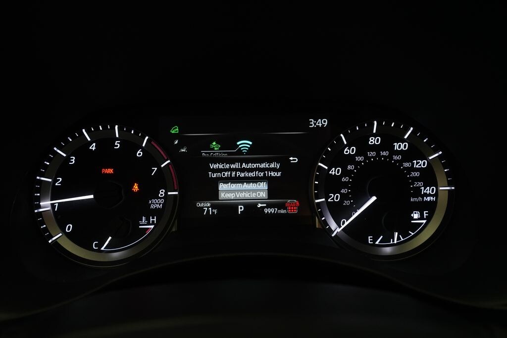 Used 2024 Toyota Highlander LE SUV