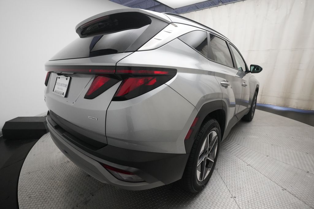 2025 Hyundai Tucson SEL - Photo 13