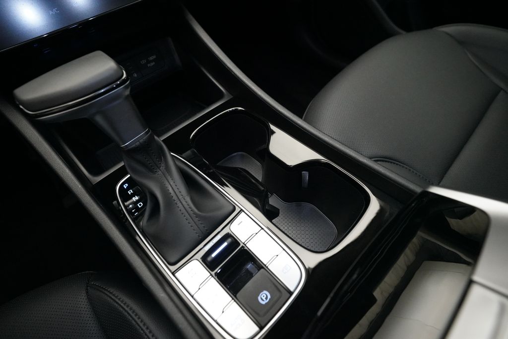 2025 Hyundai Tucson SEL Convenience - Photo 17