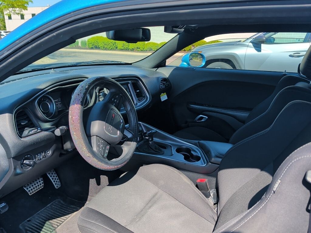 Used 2015 Dodge Challenger SXT Coupe
