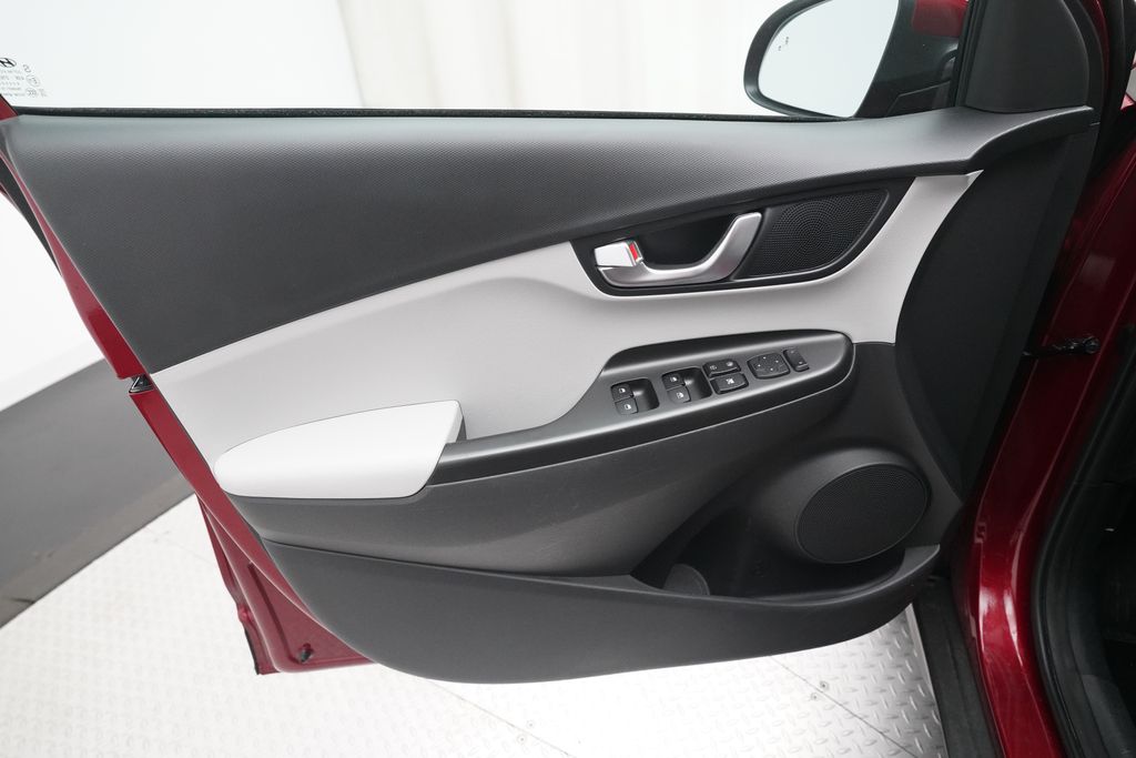 2023 Hyundai Kona SEL - Photo 26