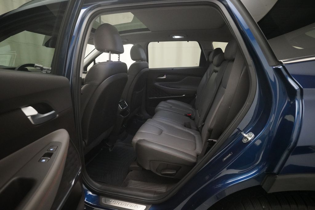 2020 Hyundai Santa Fe Limited - Photo 16