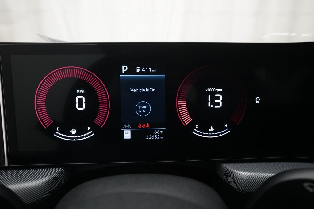 2025 Hyundai Sonata SEL photo 2