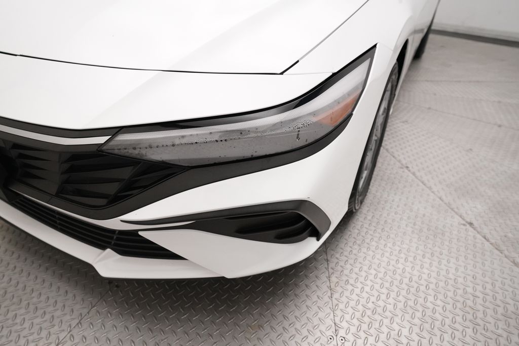 2024 Hyundai Elantra SEL - Photo 22