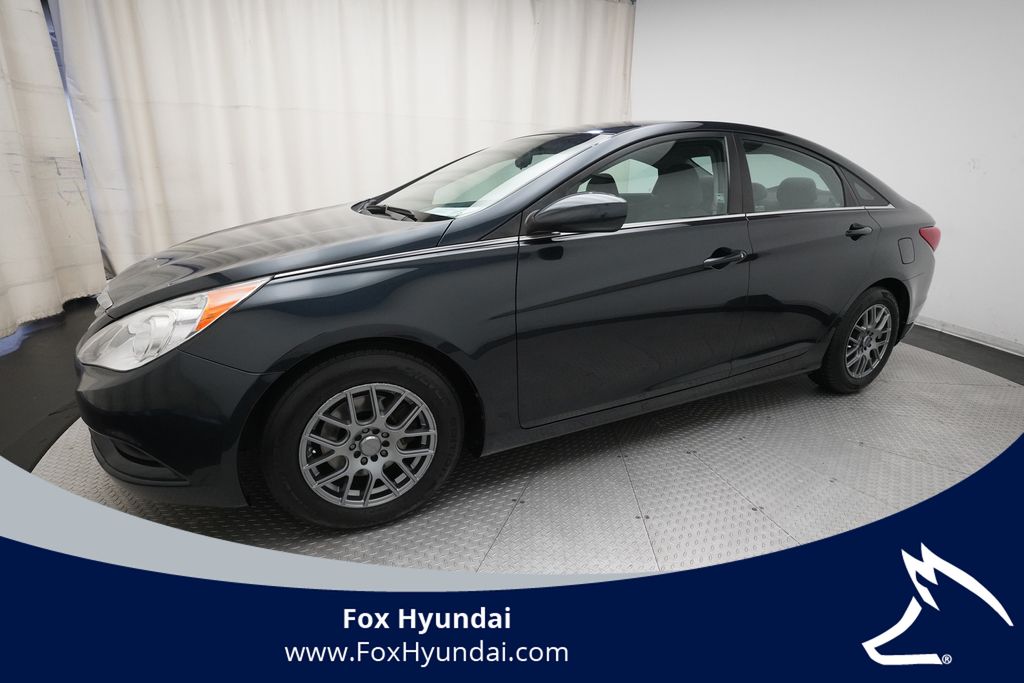 2012 Hyundai Sonata GLS I4 A/T PZEV's photo