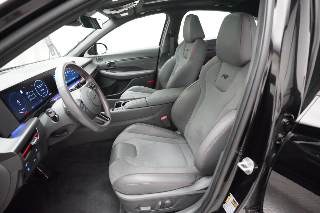 2025 Hyundai Sonata N Line - Photo 7