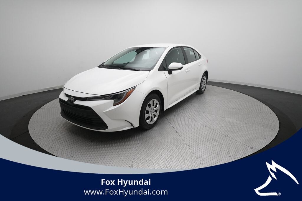 Used 2025 Toyota Corolla LE Sedan