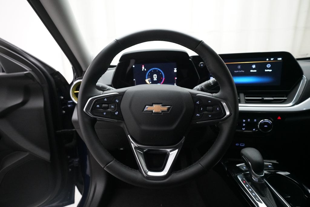 Used 2024 Chevrolet Trax LT SUV