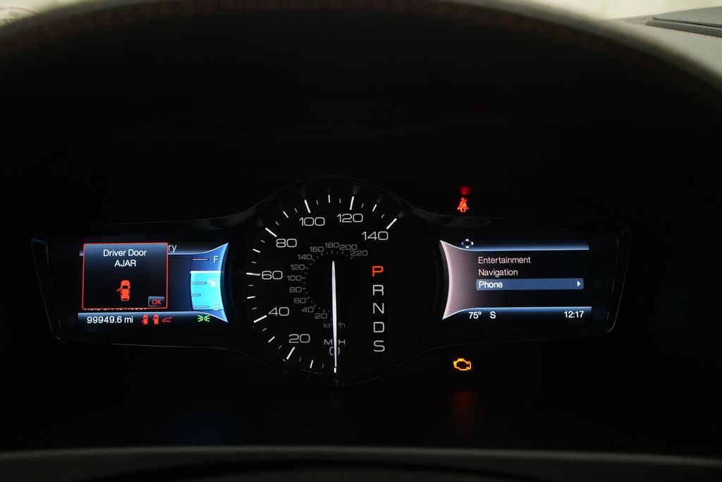 Used 2014 Lincoln MKX Base with VIN 2LMDJ8JK7EBL10343 for sale in Kentwood, MI