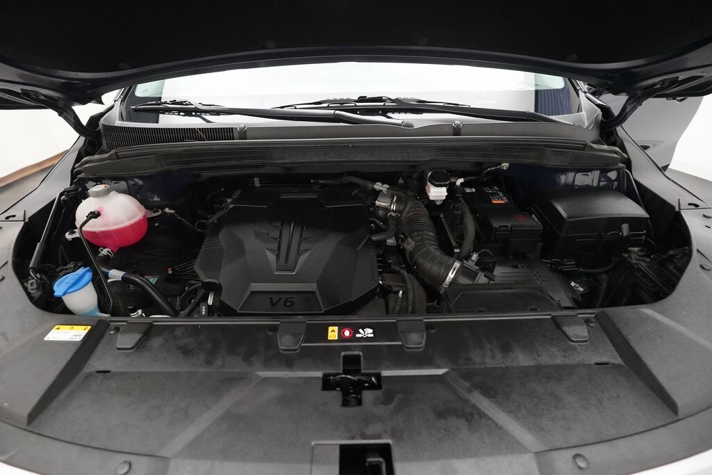 2024 Kia Carnival LX photo 3