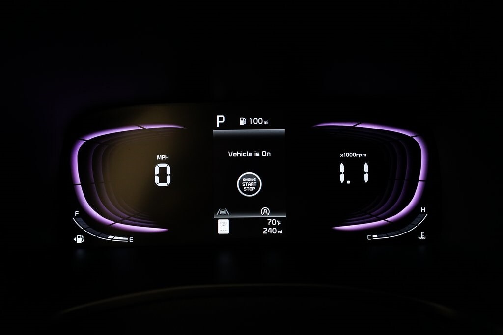 2024 Kia Soul GT-Line photo 2