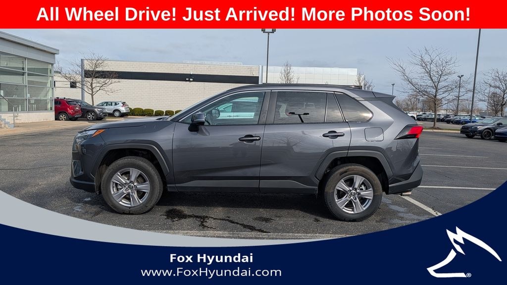 Used 2025 Toyota RAV4 XLE SUV
