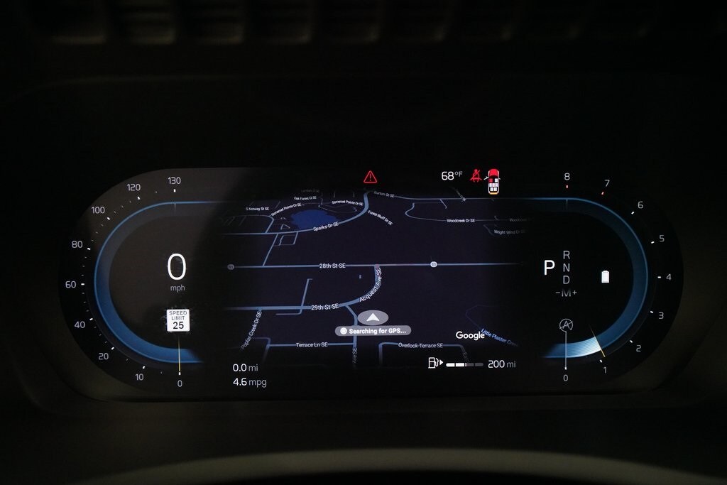 2023 Volvo XC90 B5 AWD Plus photo 2