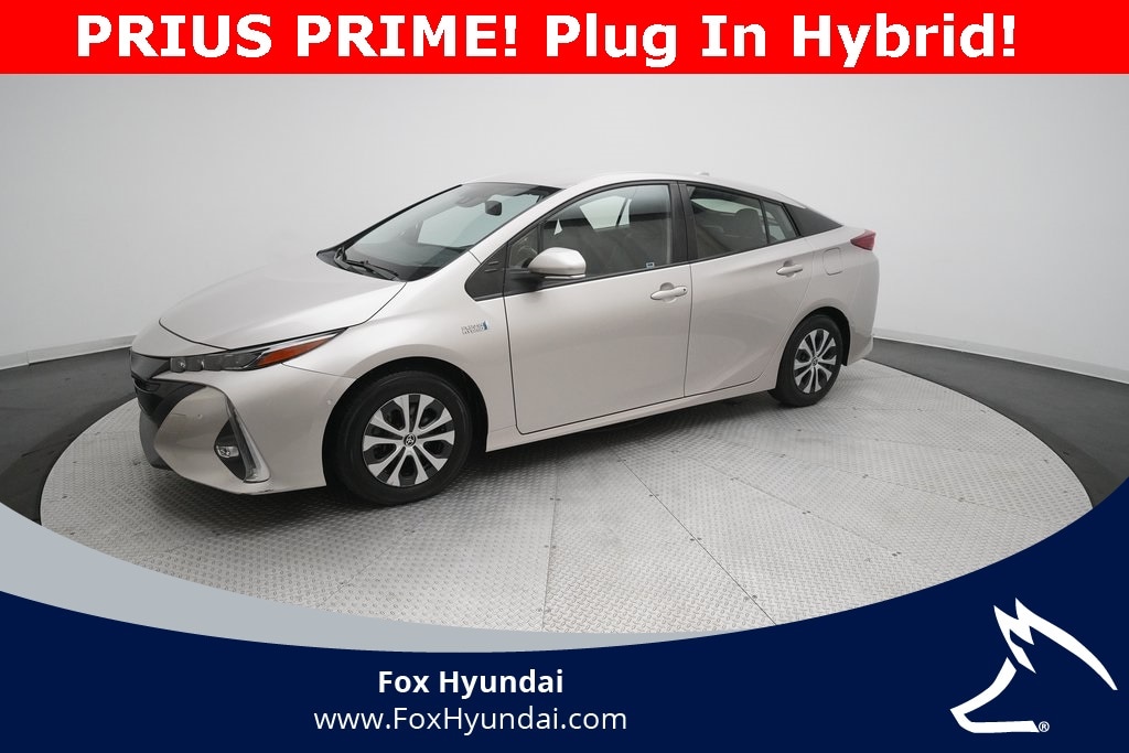 2021 Toyota Prius Prime Limited's photo