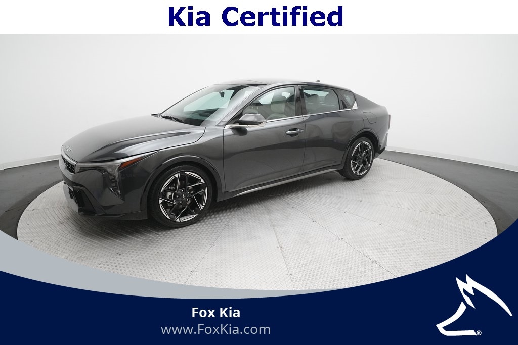 2025 Kia K4 GT-Line's photo