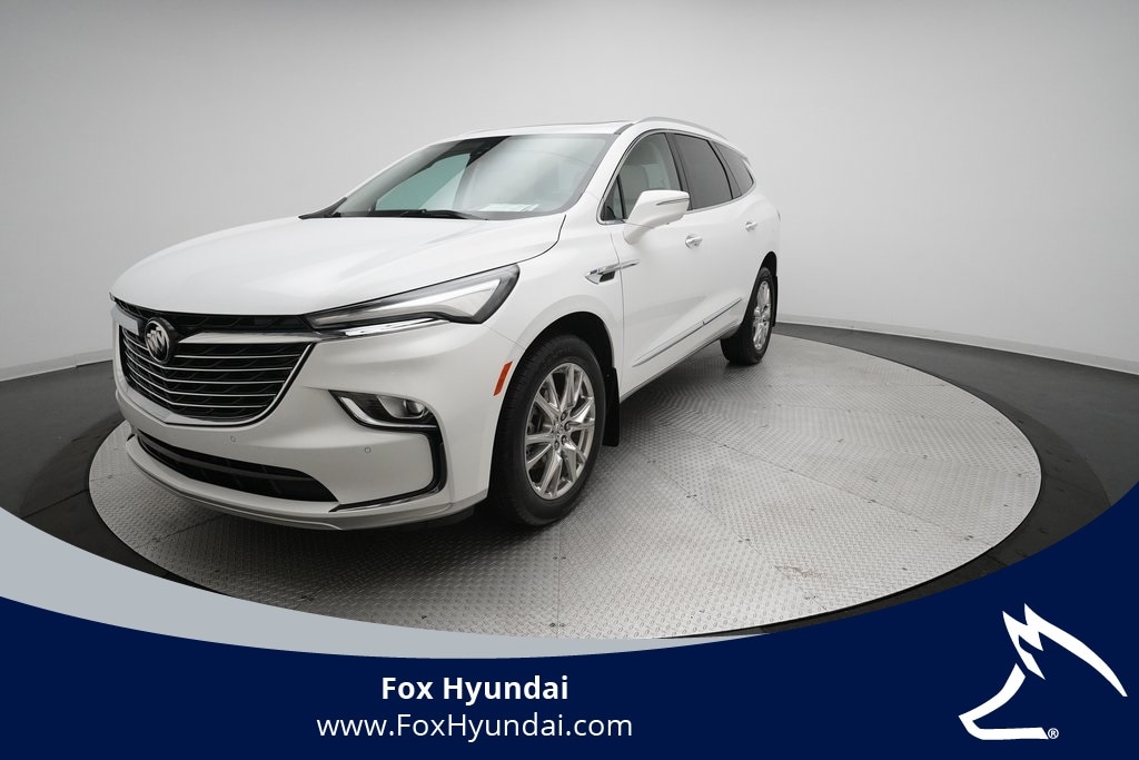 2023 Buick Enclave Premium's photo